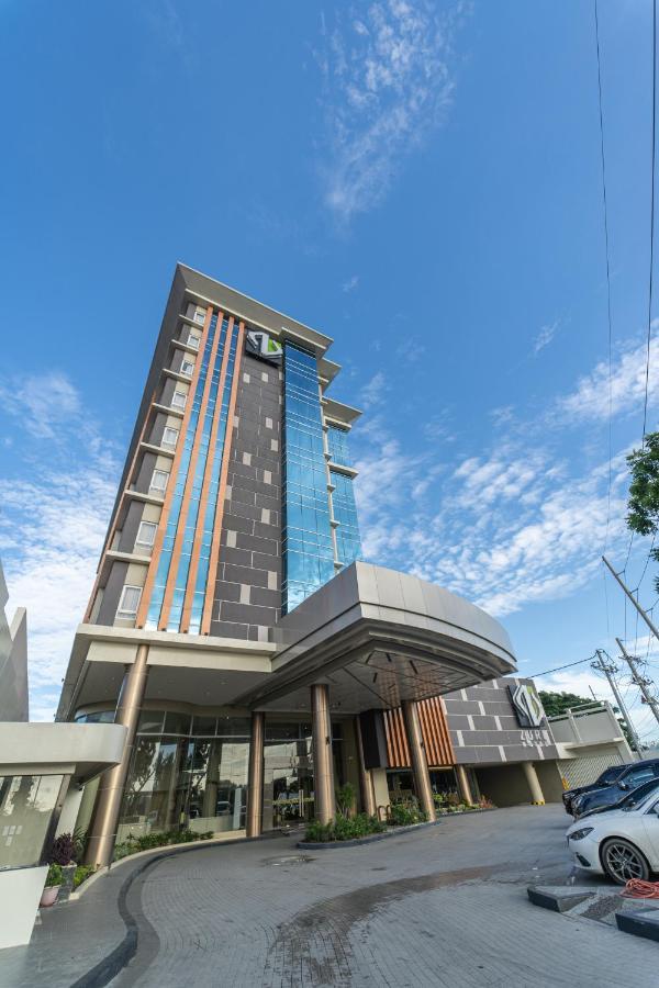 Zuri Hotel Iloilo City Eksteriør billede